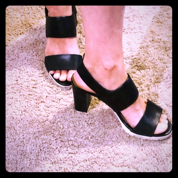 clarks strappy heels